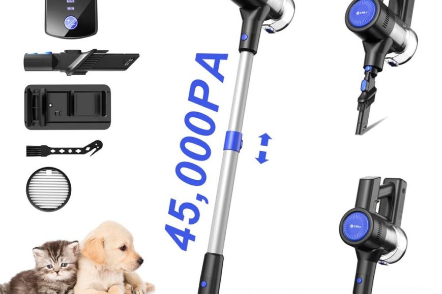 Een draadloze stofzuiger met een krachtige zuigkracht van 45.000 PA ligt naast twee schattige huisdieren, een kitten en een puppy. De afbeelding toont ook accessoires zoals een oplader, filters en een schoonmaakborstel, wat de veelzijdigheid van het apparaat benadrukt.