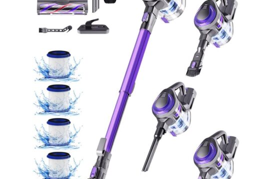 Draadloze stofzuiger in paars, inclusief verschillende accessoires zoals borstels en filters. De afbeelding toont het complete systeem, wat handig is voor het reinigen van verschillende oppervlakken.