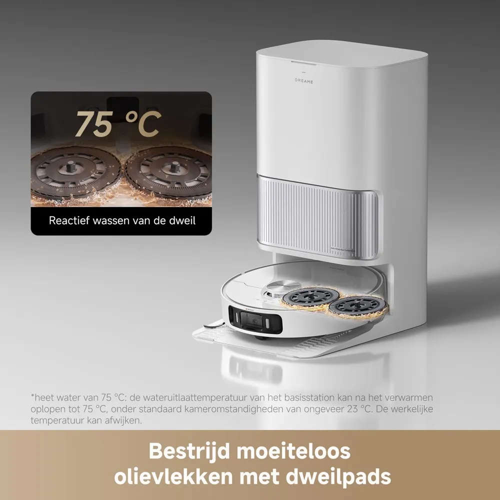 Dreame L40 Ultra AE robotstofzuiger met dweilfunctie en zelfreinigend station in moderne keukenopstelling